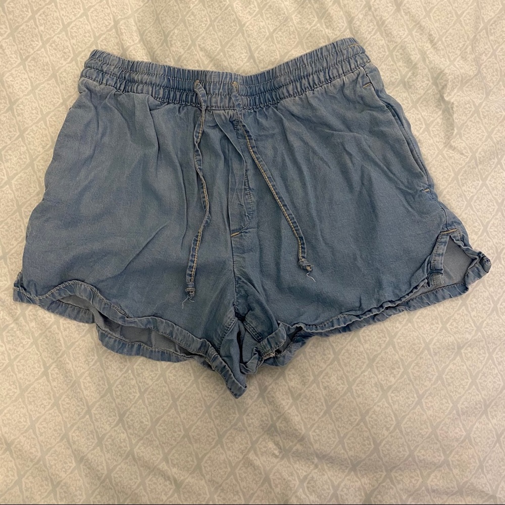 Gap Flowy Shorts